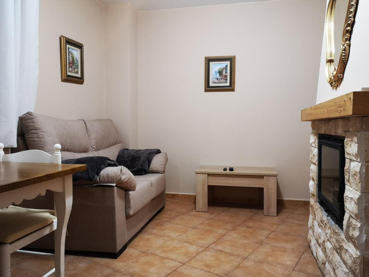 Apartamentos Horno Y Casa De Dulce 푸룰레나 외부 사진
