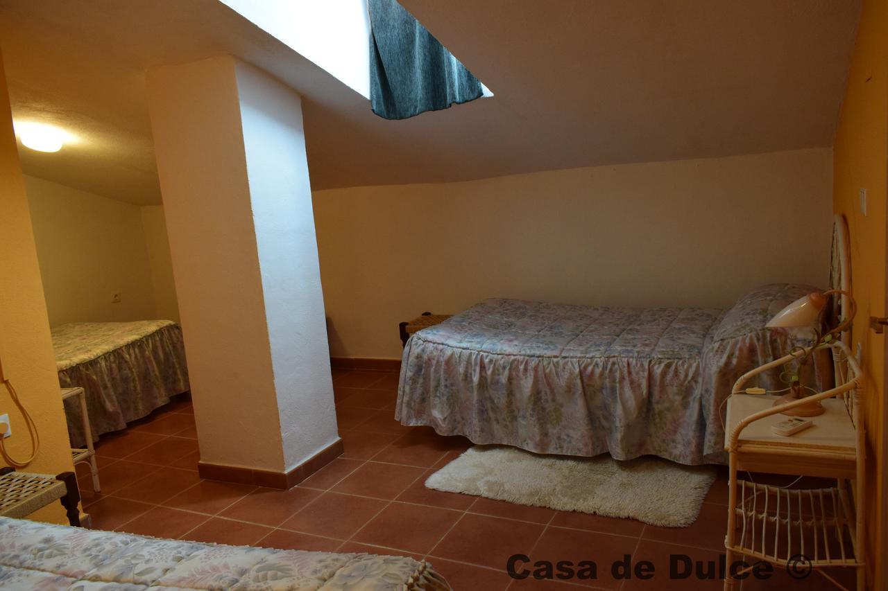 Apartamentos Horno Y Casa De Dulce 푸룰레나 외부 사진